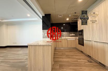 Apartment - 1 - 2 for rent in Viva East - Viva Bahriyah - The Pearl Island - Doha