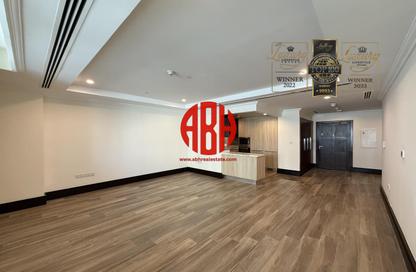 Apartment - 1 - 2 for rent in Viva East - Viva Bahriyah - The Pearl Island - Doha Apartment - 1 - 2 for rent in Viva East - Viva Bahriyah - The Pearl Island - Doha