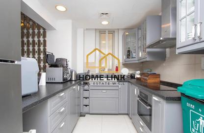 Apartment - 2 Bedrooms - 3 Bathrooms for sale in Tower 23 - Viva Bahriyah - The Pearl Island - Doha