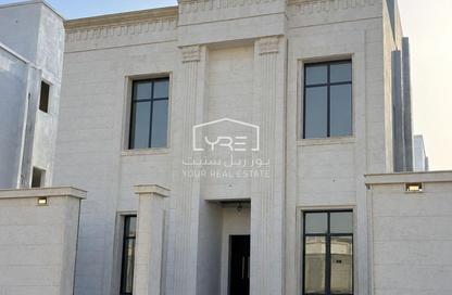 Villa - 6 Bedrooms - 7 Bathrooms for sale in Al Thumama - Al Thumama - Doha