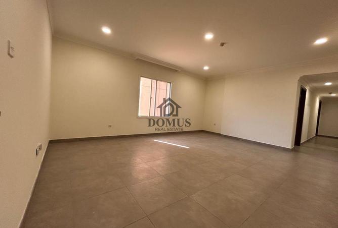 56672404 - Property Main Image