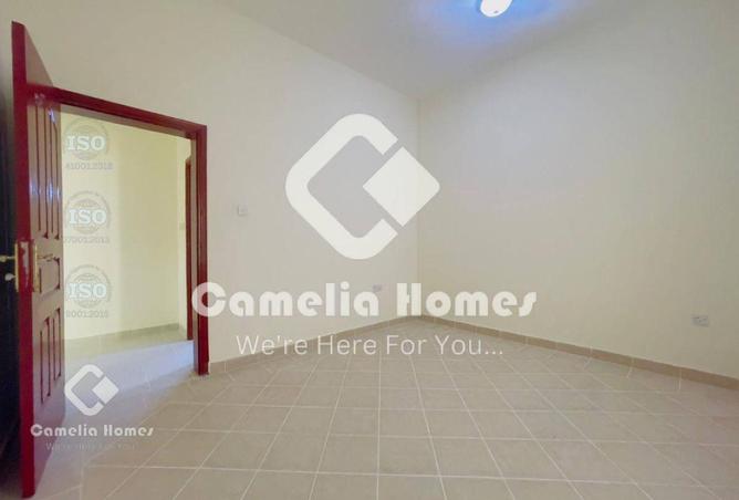 985039 - Property Image 3