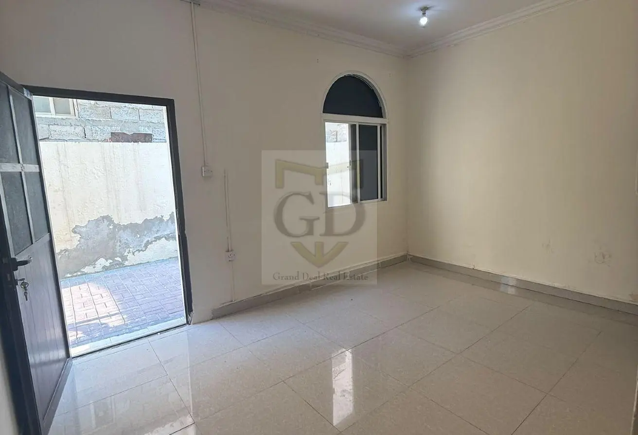 63080340 - Property Main Image