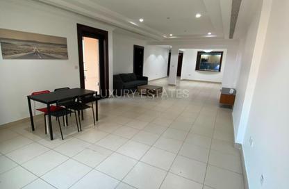 Apartment - 1 Bedroom - 2 Bathrooms for rent in East Porto Drive - Porto Arabia - The Pearl Island - Doha