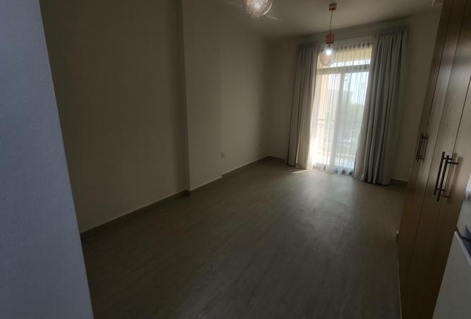 1011129 - Property Image 2