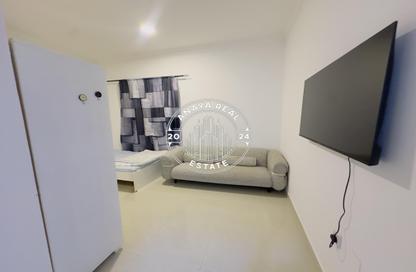 Villa - Studio - 1 Bathroom for rent in Salwa Road - Al Aziziyah - Doha Villa - Studio - 1 Bathroom for rent in Salwa Road - Al Aziziyah - Doha