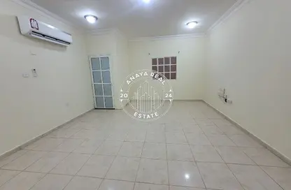 Apartment - 3 Bedrooms - 3 Bathrooms for rent in Madinat Khalifa South - Madinat Khalifa - Doha Apartment - 3 Bedrooms - 3 Bathrooms for rent in Madinat Khalifa South - Madinat Khalifa - Doha
