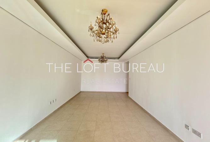 56266513 - Property Image 3