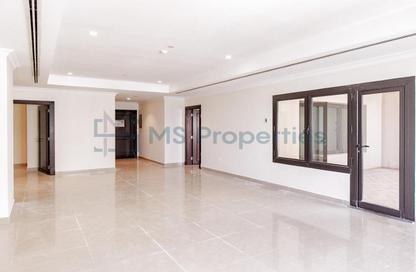 Apartment - 1 Bedroom - 2 Bathrooms for rent in East Porto Drive - Porto Arabia - The Pearl Island - Doha