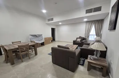 شقة - 2 غرف نوم - 2 حمامات للايجار في شارع الوعب - الوعب - الدوحة