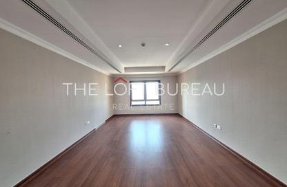 Apartment - Studio - 1 for rent in West Porto Drive - Porto Arabia - The Pearl Island - Doha