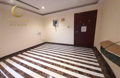 Apartment - 1 Bedroom - 1 Bathroom for rent in Al Mansoura - Al Mansoura - Doha