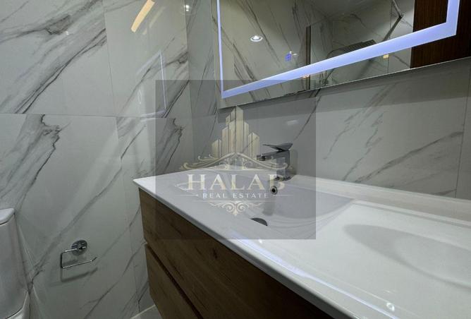 61501957 - Property Image 3
