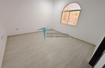 Apartment - Studio - 1 Bathroom for rent in Al Kheesa - Al Kheesa - Umm Salal Mohammed
