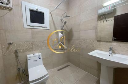 Apartment - 1 Bedroom - 2 Bathrooms for rent in Al Aman Street - Umm Ghuwailina - Doha