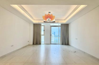 Apartment - 2 Bedrooms - 4 Bathrooms for rent in Crystal Residence - Gewan Island - The Pearl Island - Doha
