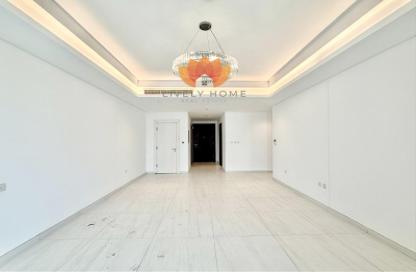 Apartment - 2 Bedrooms - 4 Bathrooms for rent in Crystal Residence - Gewan Island - The Pearl Island - Doha