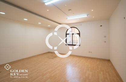 Office Space - Studio - 2 Bathrooms for rent in C-Ring - Doha
