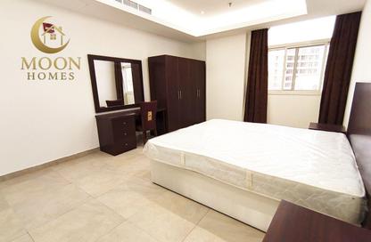 Apartment - 2 Bedrooms - 2 Bathrooms for rent in Umm Ghuwailina 4 - Umm Ghuwailina - Doha