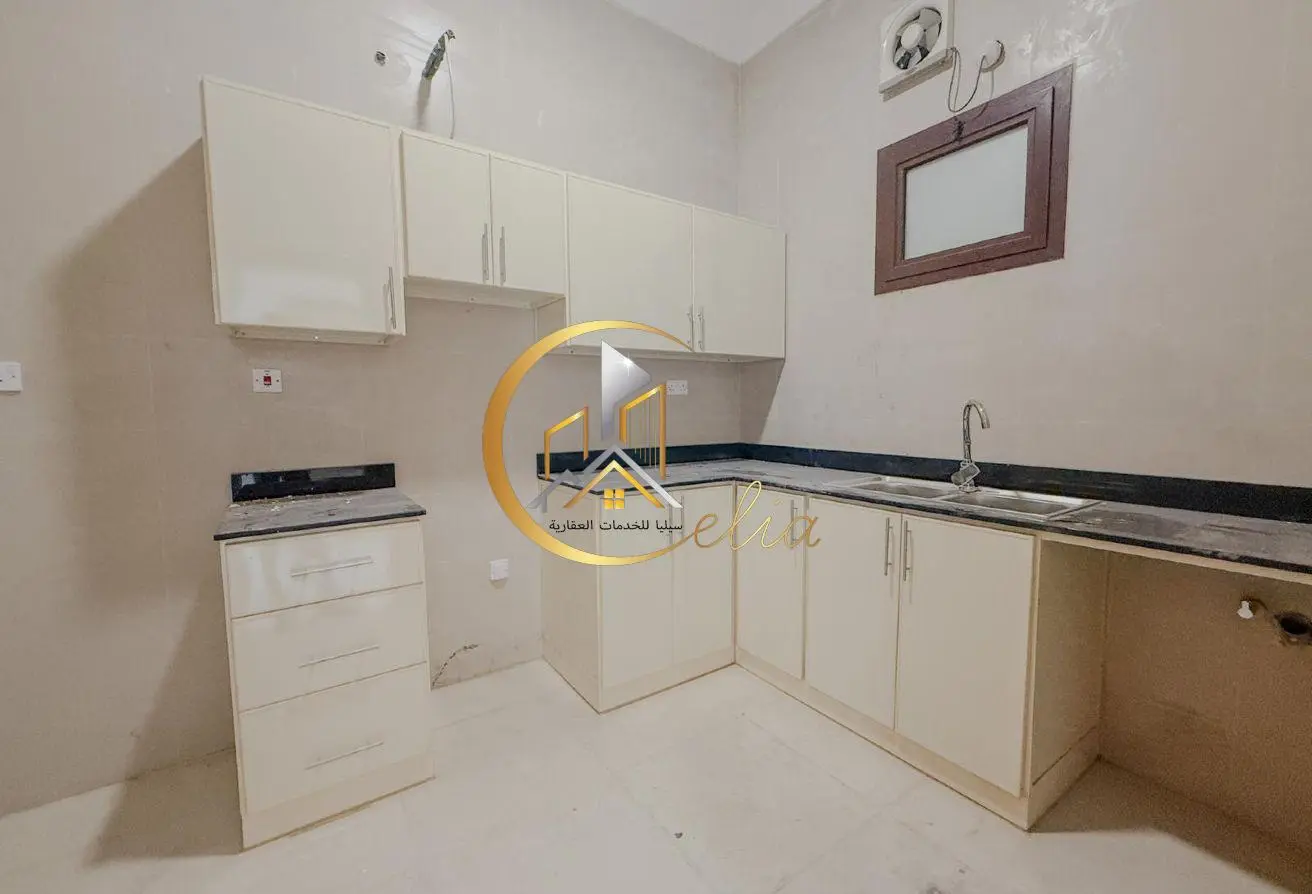 62353337 - Property Main Image