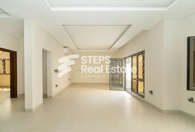 63133874 - Property Image 2