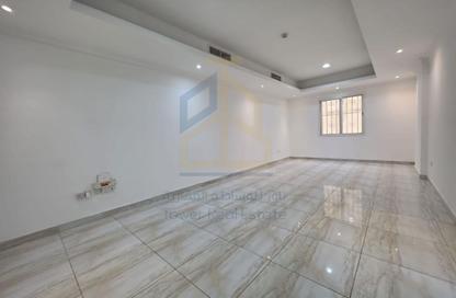 Apartment - 3 Bedrooms - 3 Bathrooms for rent in Madinat Khalifa South - Madinat Khalifa - Doha