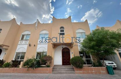 Compound - 4 - 4 for rent in OqbaBin Nafie Steet - Old Airport Road - Doha