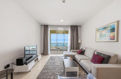 Apartment - 2 Bedrooms - 3 Bathrooms for rent in Viva West - Viva Bahriyah - The Pearl Island - Doha Apartment - 2 Bedrooms - 3 Bathrooms for rent in Viva West - Viva Bahriyah - The Pearl Island - Doha