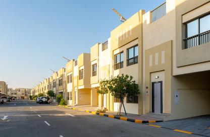 Villa - 4 Bedrooms - 3 Bathrooms for sale in Ezdan Village 34 - Ezdan Village - Al Wakra