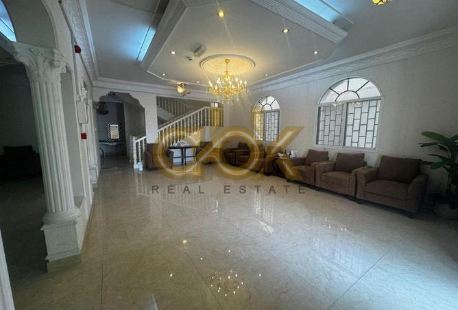 57461953 - Property Image 2