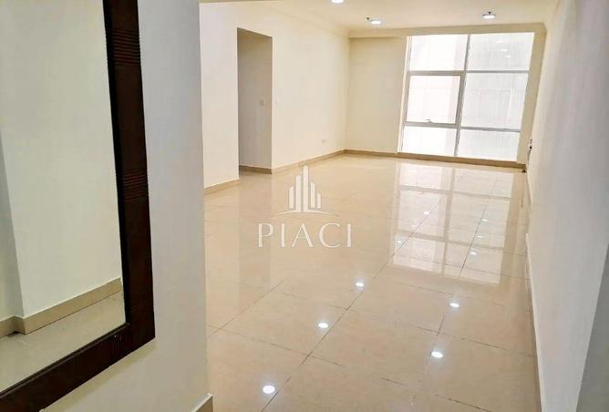989978 - Property Image 3