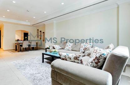 Apartment - 1 Bedroom - 2 Bathrooms for sale in West Porto Drive - Porto Arabia - The Pearl Island - Doha