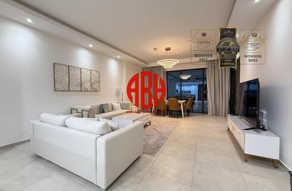 Apartment - 1 - 1 for rent in Lusail Marina Heights - Marina District - Lusail