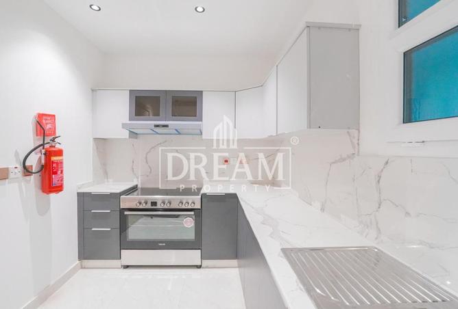 57513693 - Property Image 3