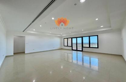 Apartment - 3 Bedrooms - 5 Bathrooms for rent in East Porto Drive - Porto Arabia - The Pearl Island - Doha