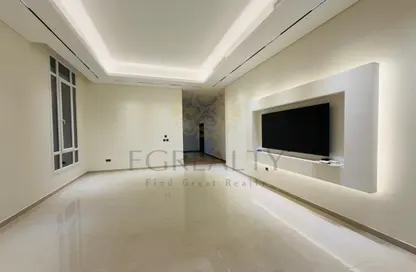 فيلا - 7 غرف نوم - 8 حمامات للبيع في شارع الحمرا - الثمامة - الدوحة