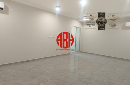 Apartment - 2 Bedrooms - 3 Bathrooms for rent in Al Jazeera Street - Fereej Bin Mahmoud North - Fereej Bin Mahmoud - Doha Apartment - 2 Bedrooms - 3 Bathrooms for rent in Al Jazeera Street - Fereej Bin Mahmoud North - Fereej Bin Mahmoud - Doha