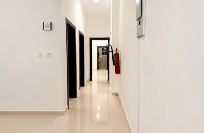 Apartment - 2 Bedrooms - 2 Bathrooms for rent in Bin Omran 35 - Fereej Bin Omran - Doha Apartment - 2 Bedrooms - 2 Bathrooms for rent in Bin Omran 35 - Fereej Bin Omran - Doha