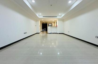 Apartment - 1 - 2 for rent in East Porto Drive - Porto Arabia - The Pearl Island - Doha