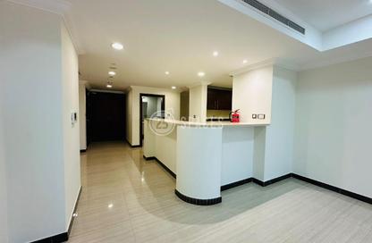 Apartment - 1 - 2 for rent in East Porto Drive - Porto Arabia - The Pearl Island - Doha