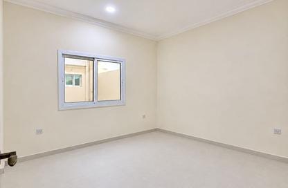 Apartment - 2 Bedrooms - 2 Bathrooms for rent in Al Nuaija Street - Al Nuaija - Doha