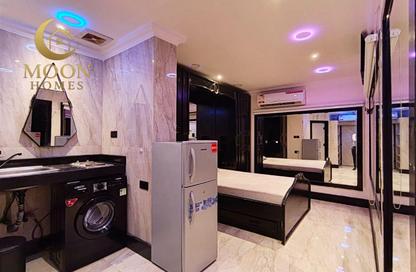 Apartment - Studio - 1 Bathroom for rent in Umm Ghuwailina 4 - Umm Ghuwailina - Doha