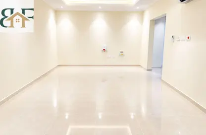 Apartment - 3 Bedrooms - 2 Bathrooms for rent in Najma Street - Najma - Doha