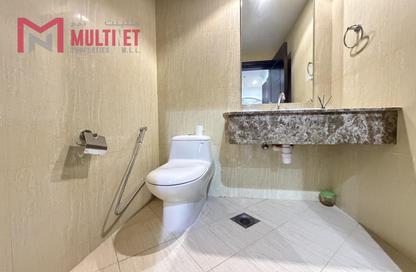 Apartment - 1 Bedroom - 2 Bathrooms for rent in East Porto Drive - Porto Arabia - The Pearl Island - Doha