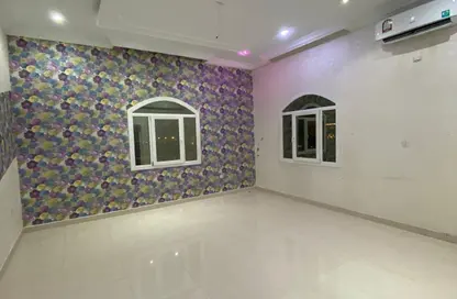 Apartment - 1 Bathroom for rent in Ain Khaled - Doha
