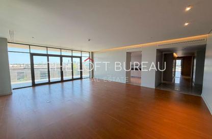 Apartment - 3 Bedrooms - 5 Bathrooms for sale in Seef Lusail Tower 1 - Seef Lusail - Lusail City - Lusail
