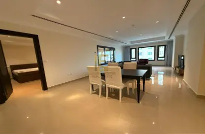 Apartment - 1 Bedroom - 2 Bathrooms for sale in East Porto Drive - Porto Arabia - The Pearl Island - Doha