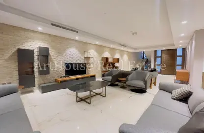 Villa - 4 Bedrooms - 6 Bathrooms for rent in Al Maamoura - Al Maamoura - Doha