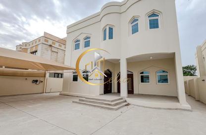 Villa - 4 Bedrooms - 5 Bathrooms for rent in Street 871 - Al Duhail South - Al Duhail - Doha