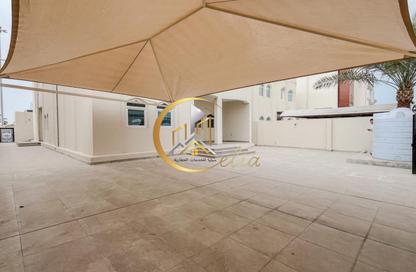 Villa - 4 Bedrooms - 5 Bathrooms for rent in Street 871 - Al Duhail South - Al Duhail - Doha